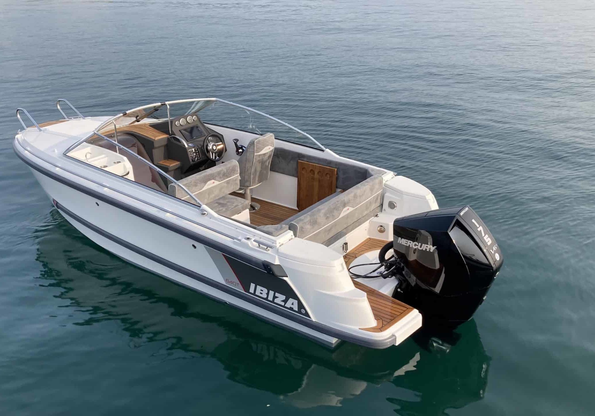 Chantier naval Caillat Mécanique navale Réparation coque Hivernage Antifouling Vente bateaux Ibiza boats Mazury Mercury Avator Honda Yamaha Volvo Penta Mercruiser Genève